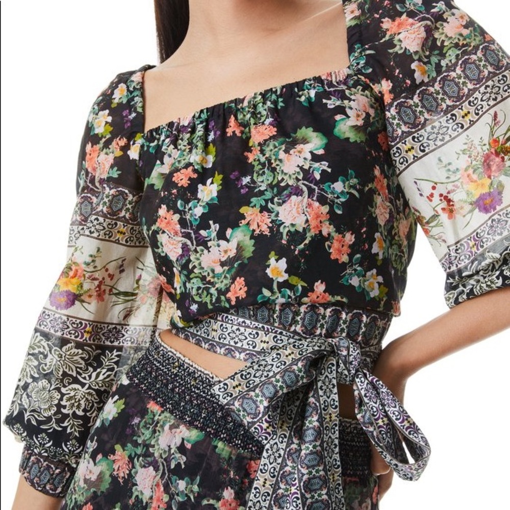 Clarabelle Floral boho Alice + Olivia top
